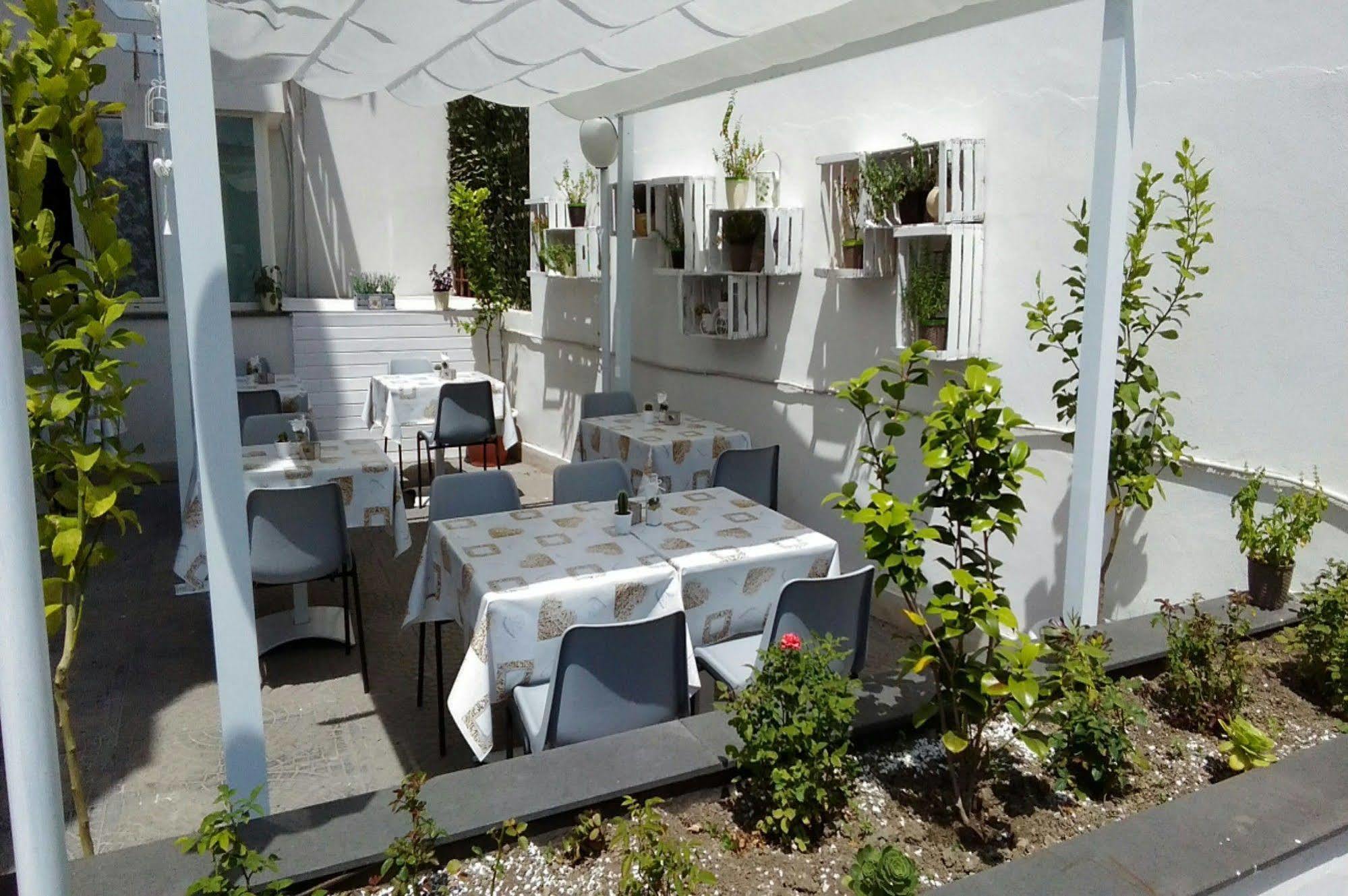 B&B Sweet Home Two Steps From The Ruins... Pompeja Zewnętrze zdjęcie